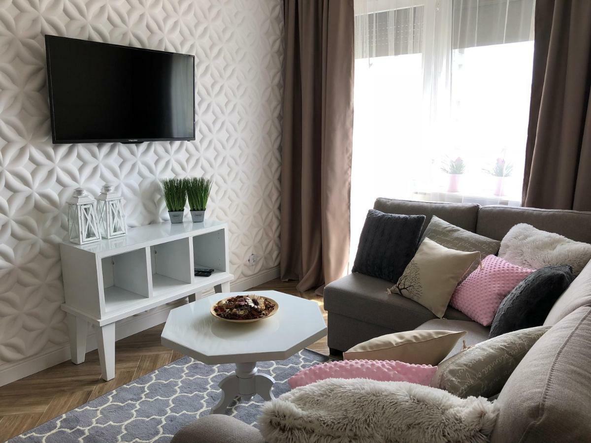 Apartment Family & Business Elegant Ul Warszawska - 2 Bedroom, Balcony, Parking *
